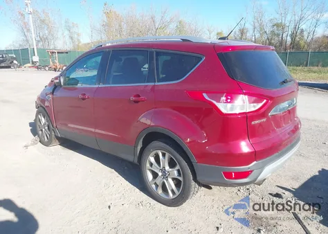 2015 Ford Escape Titanium из США, поврежденный, VIN 1FMCU9JX6FUA39013
